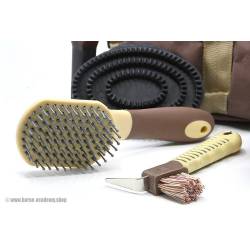 Zoopm sur le set de pansage bicolore Douka marron / beige