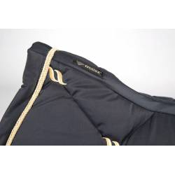 Zoom sur l'avant du tapis de dressage Night Collection Anthracite Back on Track