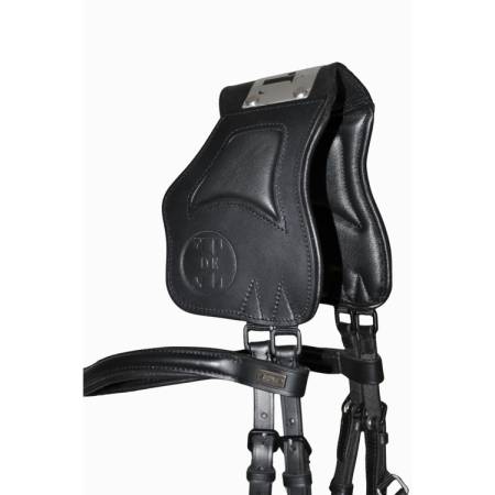Zoom sur la têtière du filet ergonomique à pont Vargas T de T noir vue de 3 quarts arrière
