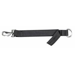 Zoom sur une sangle de la rallonge de poitrail HKM pour couverture chevaux