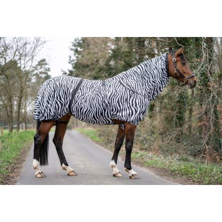 Chemise anti-eczéma Zebra HKM sur un cheval vue de profil droit
