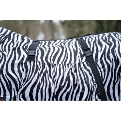Zoom sur les sangles de la chemise anti-eczéma Zebra HKM sur un cheval