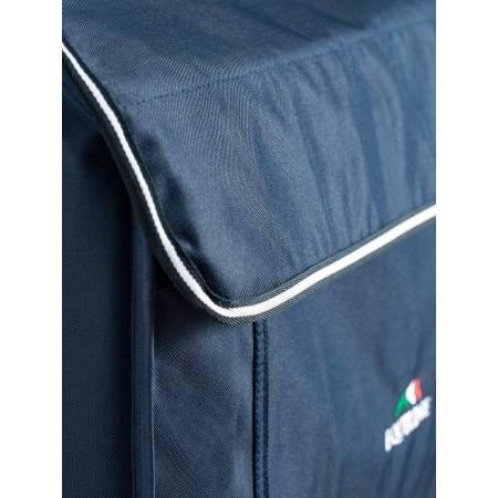 Zoom sur la fermeture du porte accessoires d'écurie Equiline bleu marine